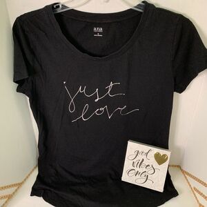 Ana black graphic top